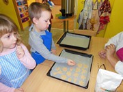 Pečení perníčků